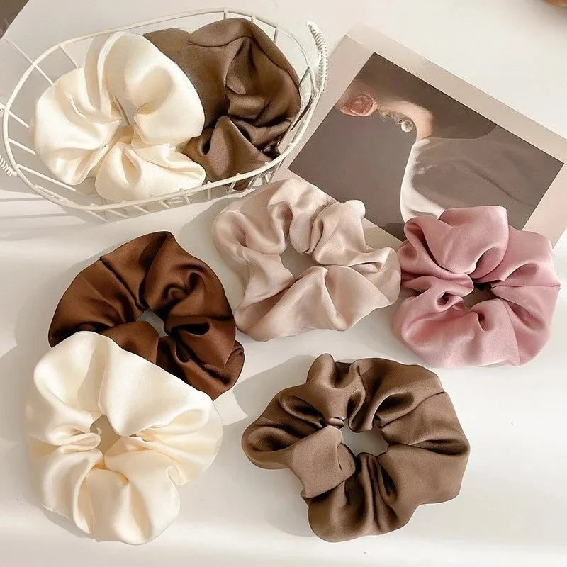 Diadema de satén estilo francés: elegante accesorio para el cabello de gasa lisa para coleta o moño.