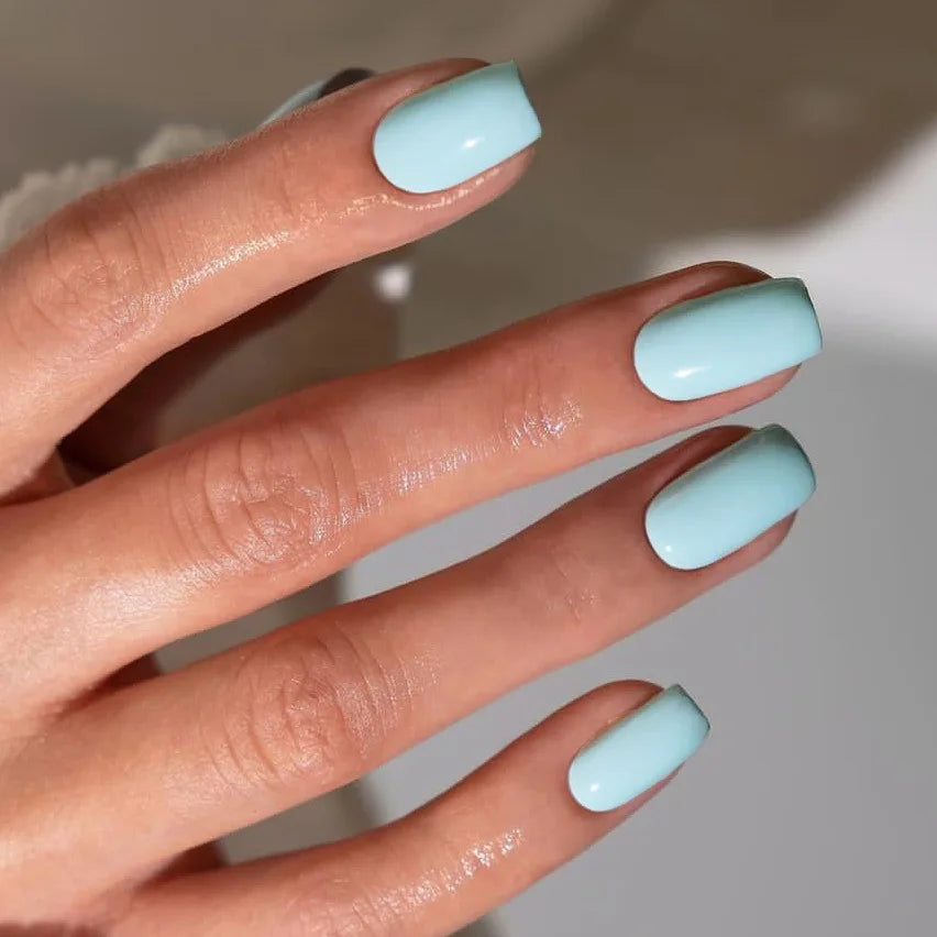 💅 Set de 24 uñas postizas cuadradas cortas – Colores pastel y brillantes