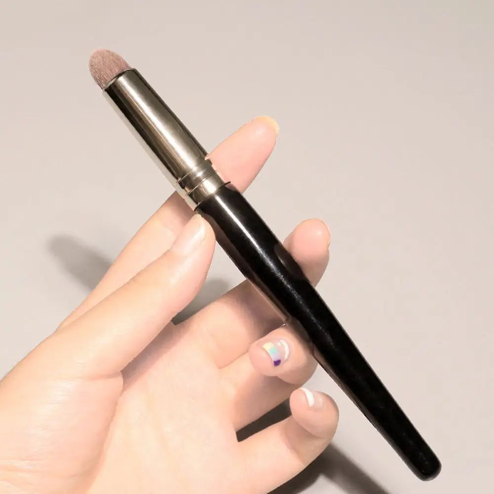 ✨ Brocha de maquillaje multiusos: Kabuki, contorno, base y más