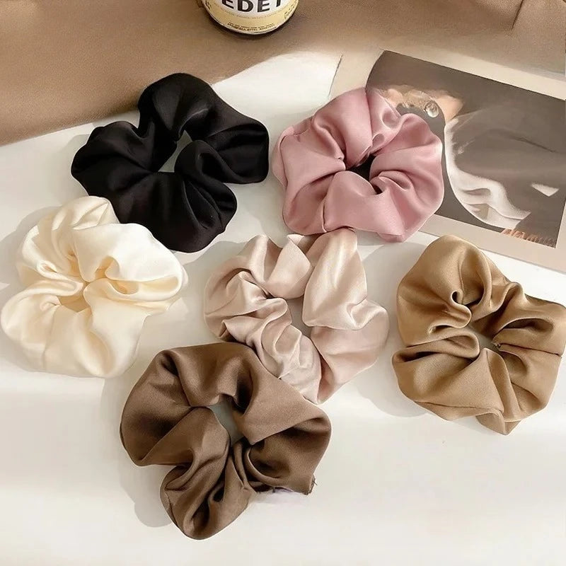Diadema de satén estilo francés: elegante accesorio para el cabello de gasa lisa para coleta o moño.