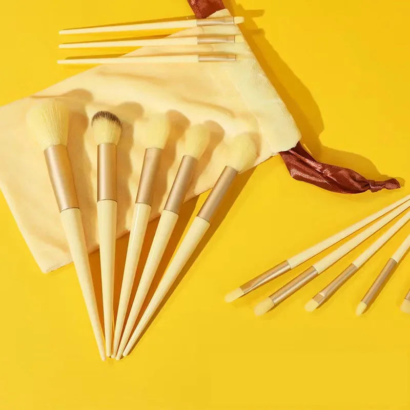 💖 Set de brochas de maquillaje: base, polvos, sombras de ojos y difuminador