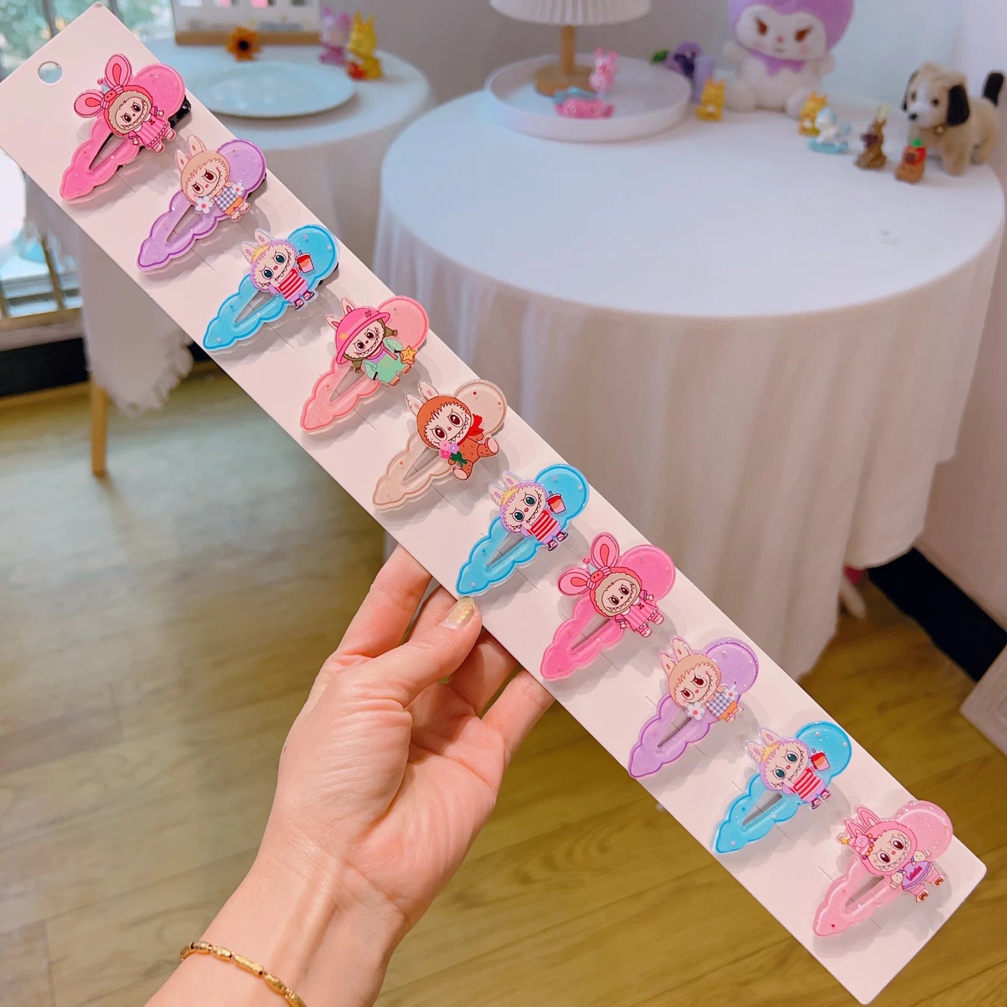 🎀 Pack de 10 pasadores infantiles - Estilo kawaii y dibujos animados