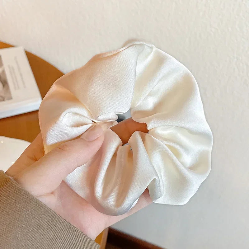 Diadema de satén estilo francés: elegante accesorio para el cabello de gasa lisa para coleta o moño.