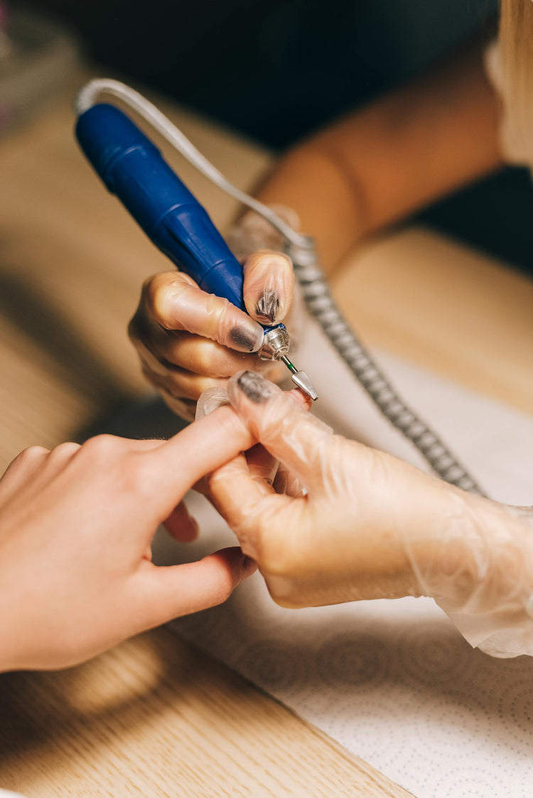 PONCEUSES À ONGLES