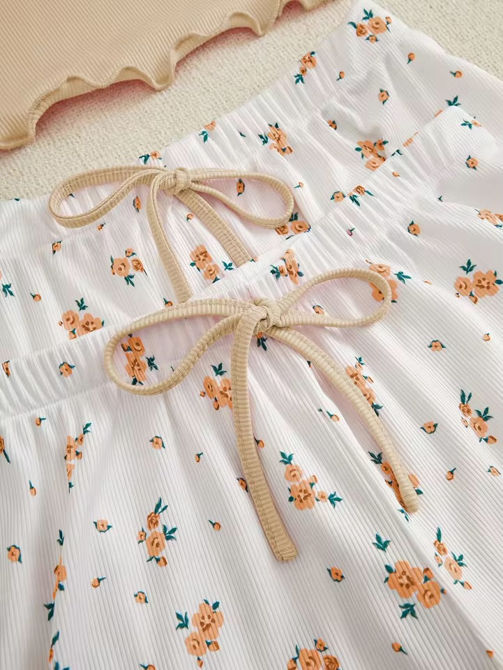 Pyjama - Haut camisole avec dentelle et short 🌸
