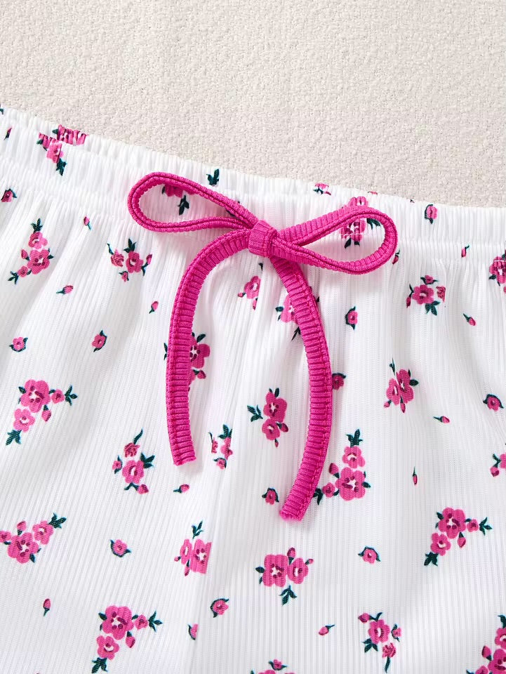 Pyjama - Haut camisole avec dentelle et short 🌸