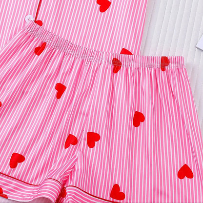 Pyjama Boutonné - Haut à manches courtes et short à rayures ❤️