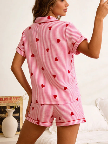 Pajama Set - Short-sleeve top, shorts and striped pants ❤️