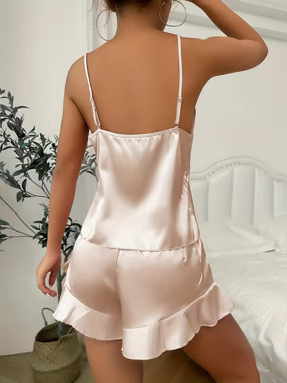 Ensemble en satin - Haut camisole à bretelles, short à volants et robe de chambre avec ceinture