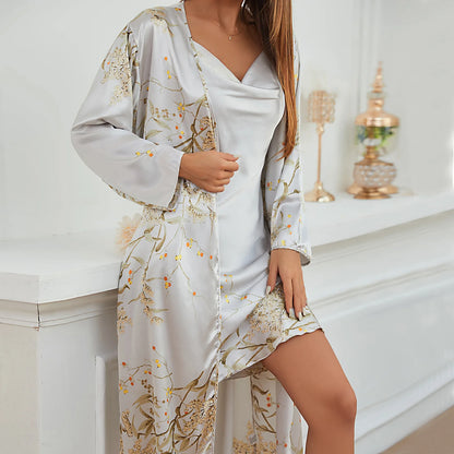 Ensemble Homewear Femme Satin – Nuisette à bretelles & Robe de Chambre Longues imprimés 🌼