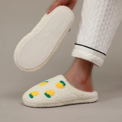 Pantoufles Femme Citron Brodé – Chaussons en Peluche 🍋