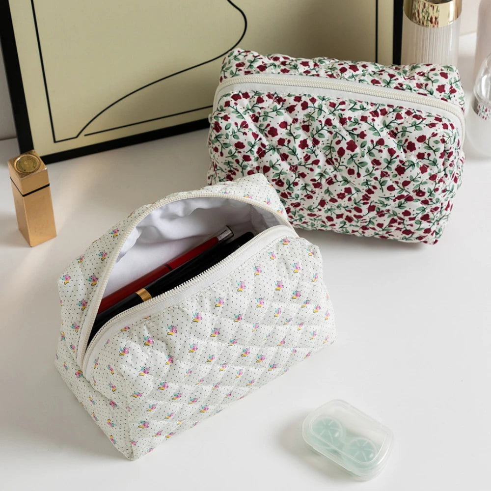 Trousse Maquillage Femme – Grande Capacité Compacte avec Fermeture Zip💐