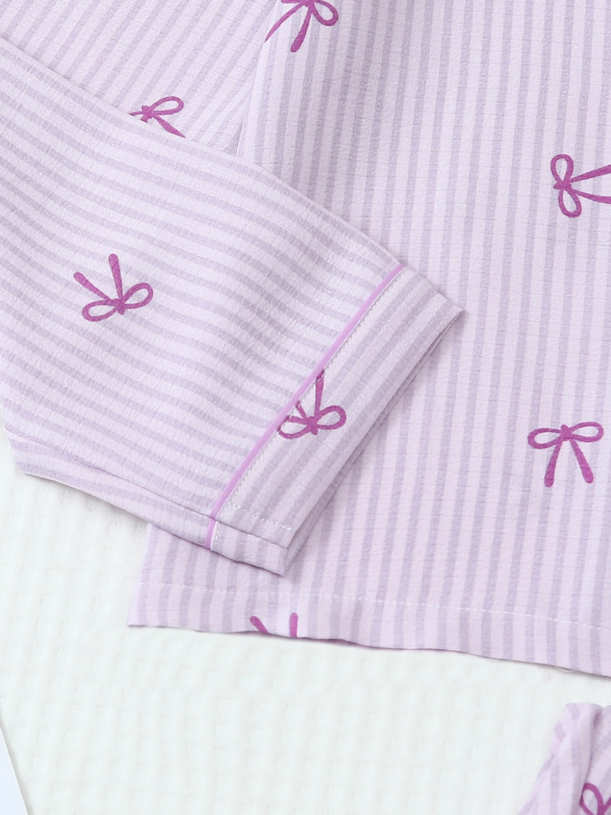 Pyjama - Haut à manches longues et pantalon à rayures 🎀