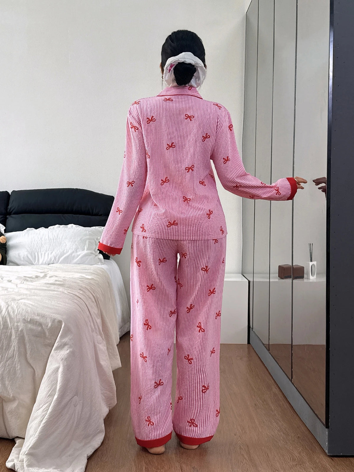 Pyjama Boutonné - Haut à manches longues et pantalon assorti à rayures 🎀