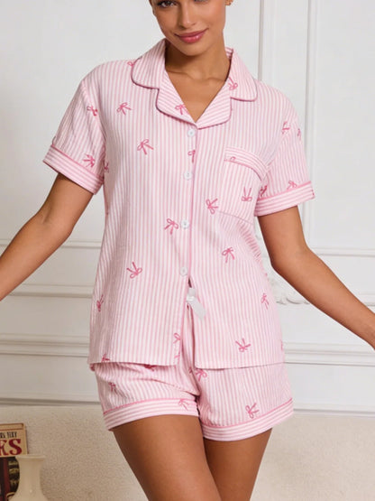 Ensemble Pyjama Femme 2 Pièces – Cardigan Rose à Rayures & Nœud Manches Courtes 🎀