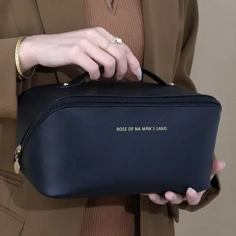💼 Trousse Maquillage & Beauté – Élégante et Pratique pour le Voyage