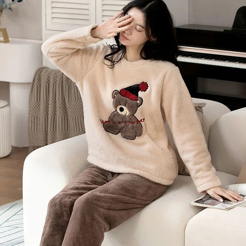 Pyjama Femme Velours Corails - Haut Manches Longues et Pantalon imprimés variés