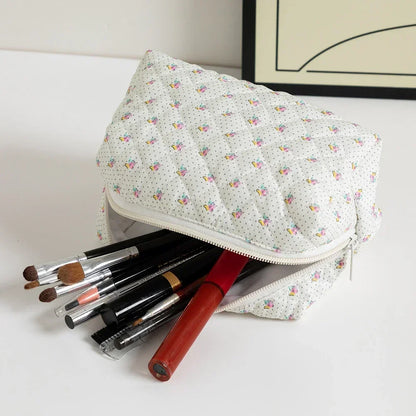 Trousse Maquillage Femme – Grande Capacité Compacte avec Fermeture Zip💐