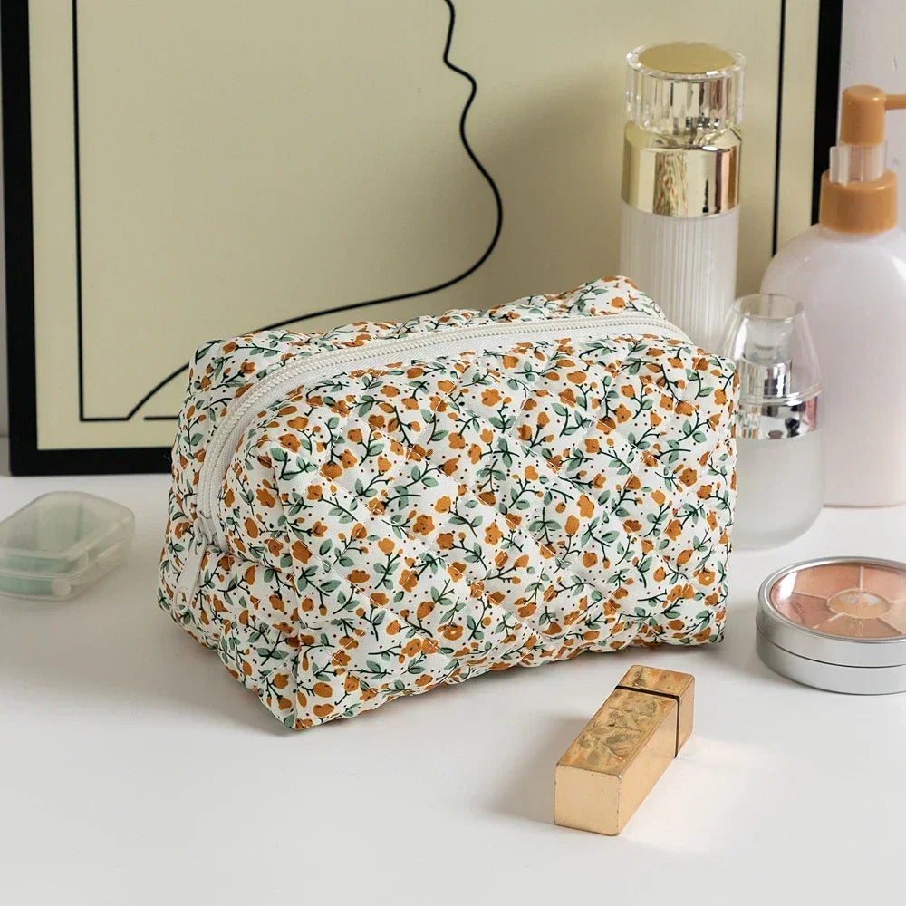 Trousse Maquillage Femme – Grande Capacité Compacte avec Fermeture Zip💐