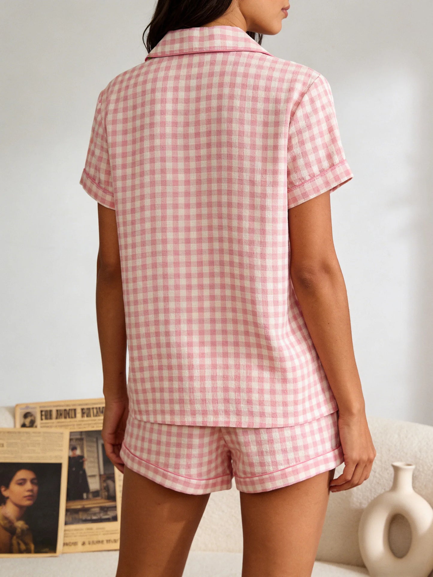 Pyjama Femme Boutonné - Haut Manches Courtes et Short à carreaux