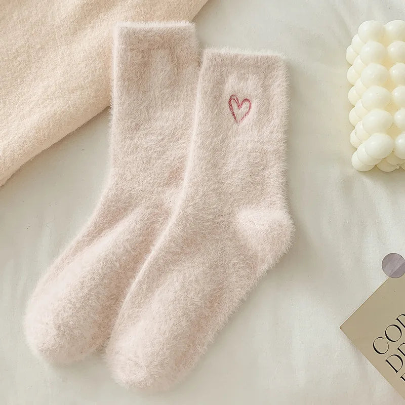 Women's Thermal Velvet Socks – Soft patterned socks 🩷