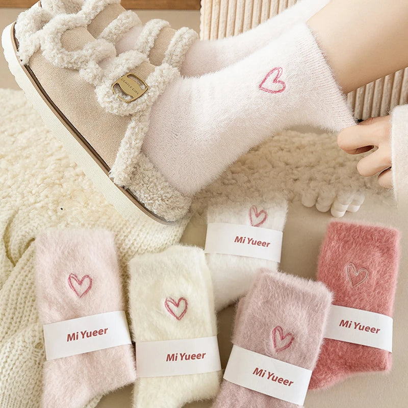 Women's Thermal Velvet Socks – Soft patterned socks 🩷
