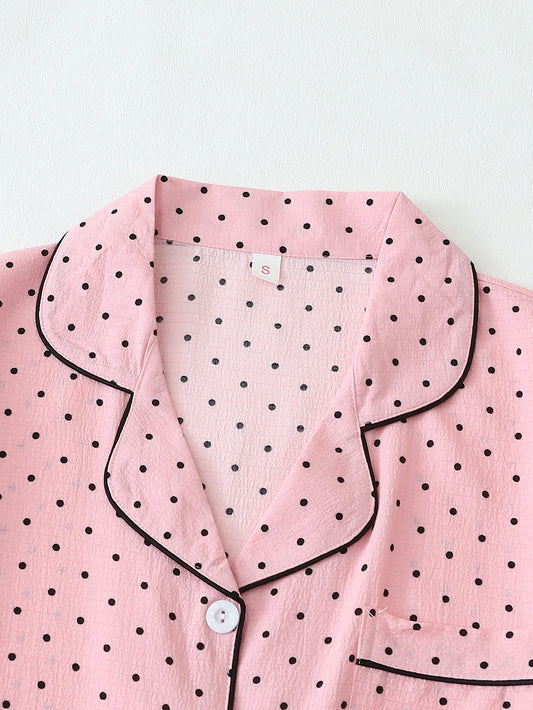 Pijama de verano de dos piezas para mujer – Top abotonado y pantalón corto con lazo, blanco con lunares negros