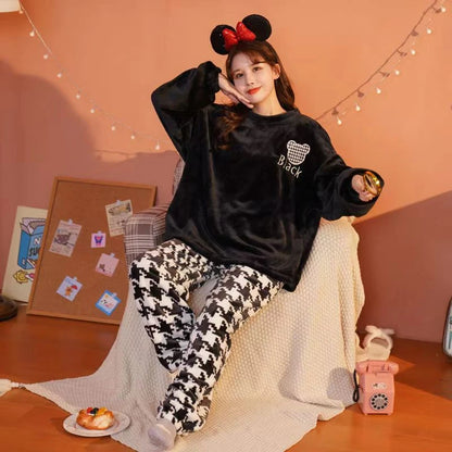 Pyjama femme polaire – Haut Manches Longue et Pantalon imprimé variés