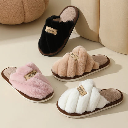 Pantoufle Femme - Peluche et flanelle douce