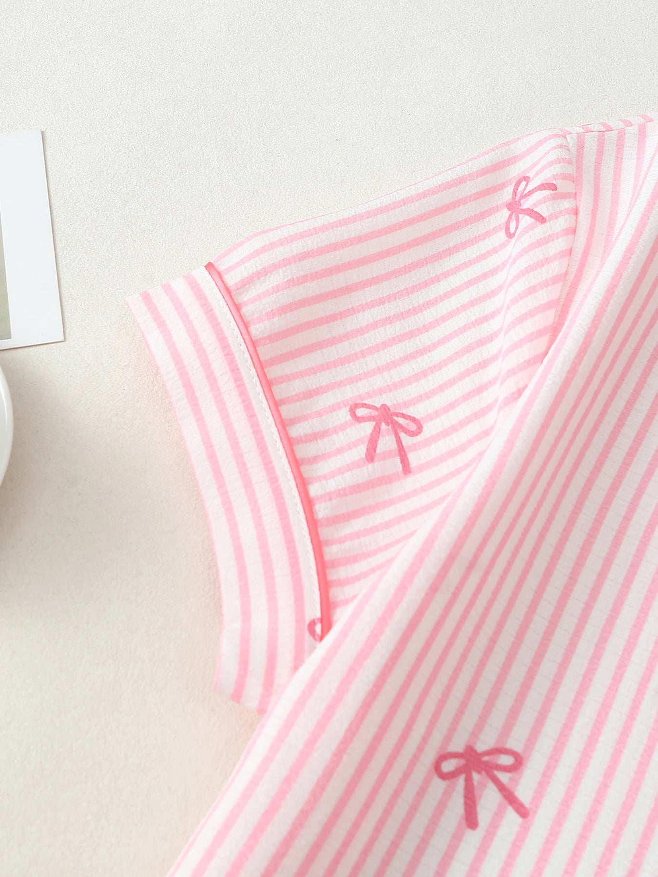 Ensemble Pyjama Femme - Haut Manches Courtes , Short et Pantalon motif 🎀
