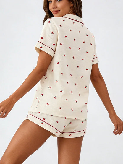 Pyjama Boutonné – Haut à Manches Courtes & Short 🍒